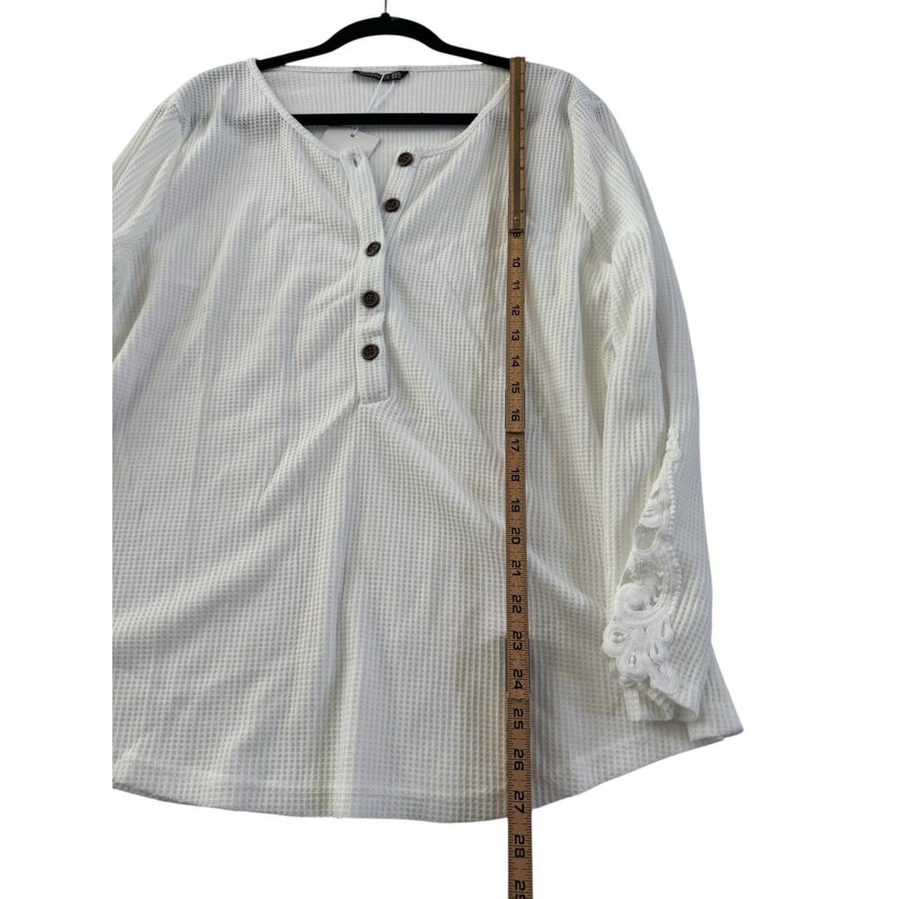 NWT BloomChic Shirt Size 14 16 White Thermal Waffle Top Crochet Trim #4165 - Picture 11 of 14